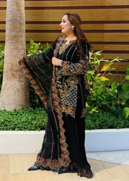 3 Pics Gown