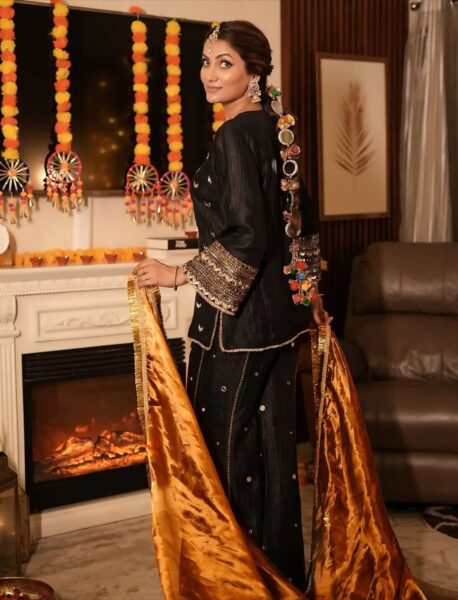 Charming Chinon Silk Kurti Plazzo Suit with Dupatta for Festive Wear at Wholesale Rate