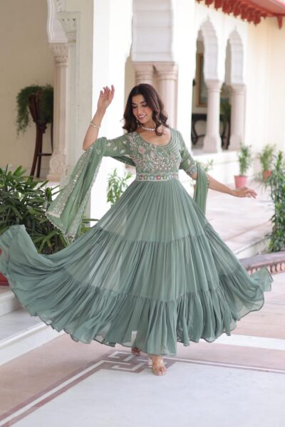 PREMIUM READYMADE DESIGNER GOWN