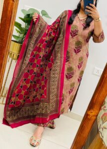 Women’s Designer Azrak Floral Print Cotton Kurti Pant Dupatta Set – Mughal Kalamkari Style (3 Piece Suit)
